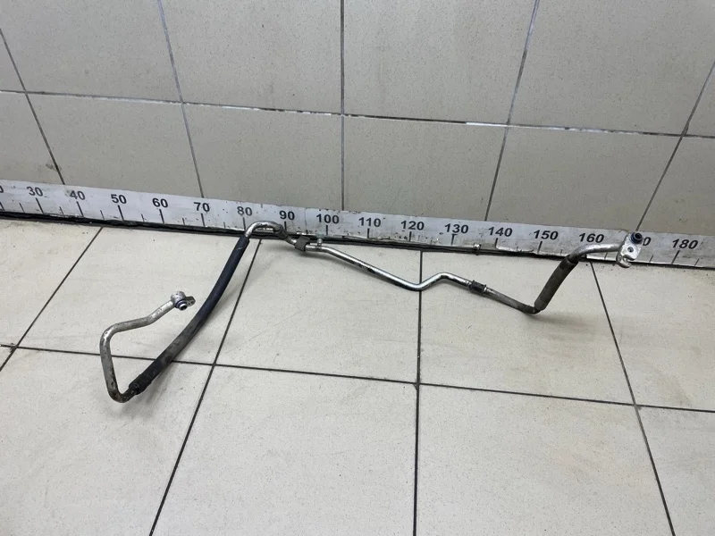 Трубка кондиционера Kia Rio 2013 977634L000 3 1.6 G4FC АТ
