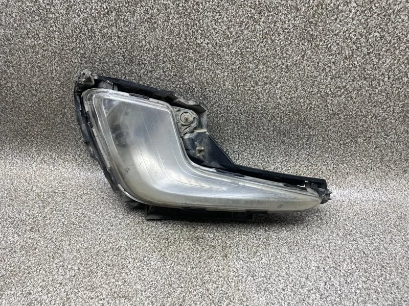 Фара противотуманная Kia Rio 2013 922024X000 3 1.6 G4FC АТ, передняя правая