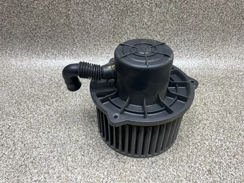 Моторчик печки Hyundai Santa Fe 2008 9710938000 1 2.7 G6BA AT