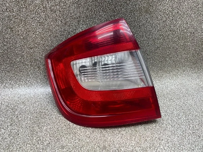 Фонарь Skoda Rapid 2014 5JH945095 1.2 CGP MT, задний левый