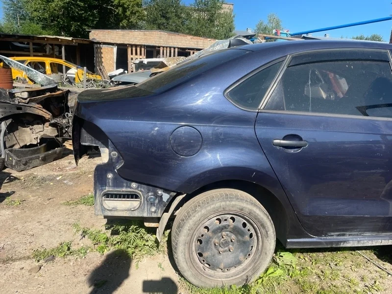 Крыло Volkswagen Polo 2010 6RU809606C 5 1.6 CFNA MT, заднее правое