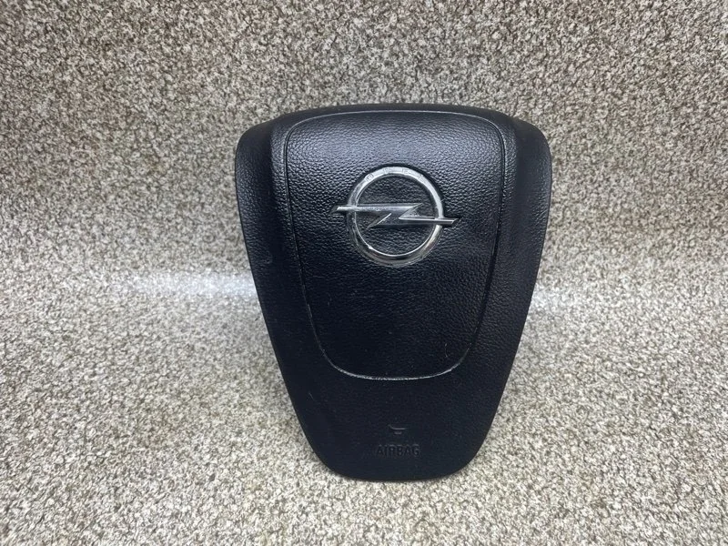 Подушка безопасности Opel Astra 2014 13299780 J 1.6 A16XER MT