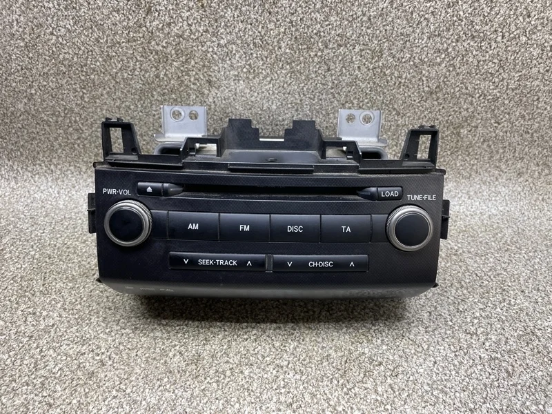 Магнитола Toyota Land Cruiser 2008 8612060B70 J200 1VDF 4.5 AT