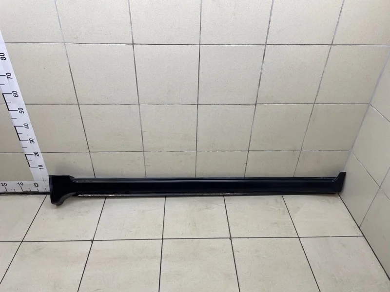 Накладка на порог Toyota Land Cruiser 2008 7586060040 J200 1VDF 4.5 AT, левая