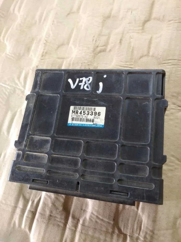 Б.у. блок управления двигателем MITSUBISHI PAJERO V78W MITSUBISHI PAJERO V78W