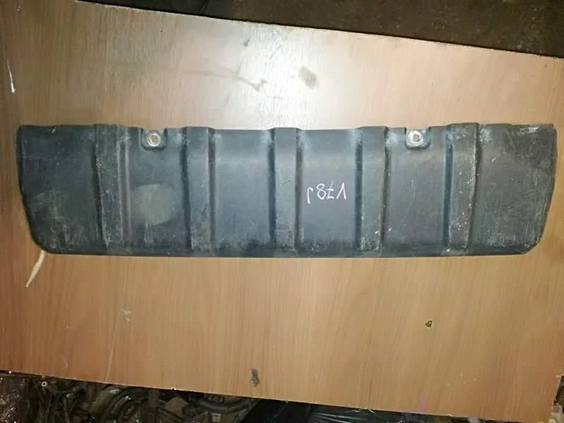 Б.у. губа бампера MITSUBISHI PAJERO V78W MITSUBISHI PAJERO V78W