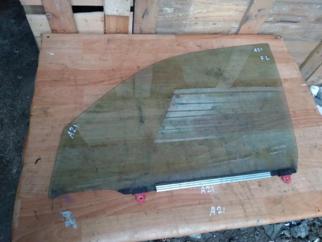 Б.у. стекло двери TOYOTA RAV4 ACA20 TOYOTA RAV4 ACA20