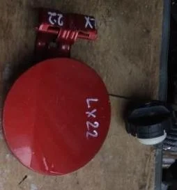 Б.у. крышка топливного бака MITSUBISHI LANCER CY2A MITSUBISHI LANCER CY2A