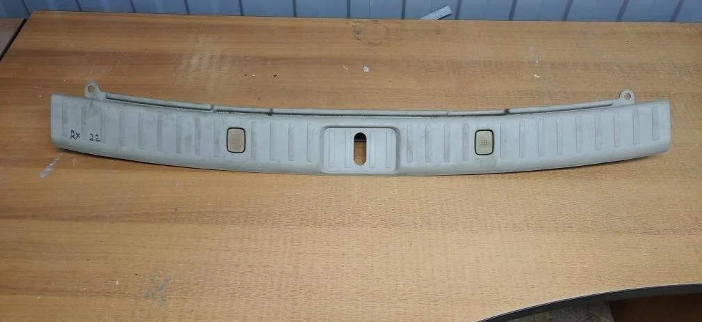 Б.у. накладка панели LEXUS RX330 MCU38 LEXUS RX330 MCU38