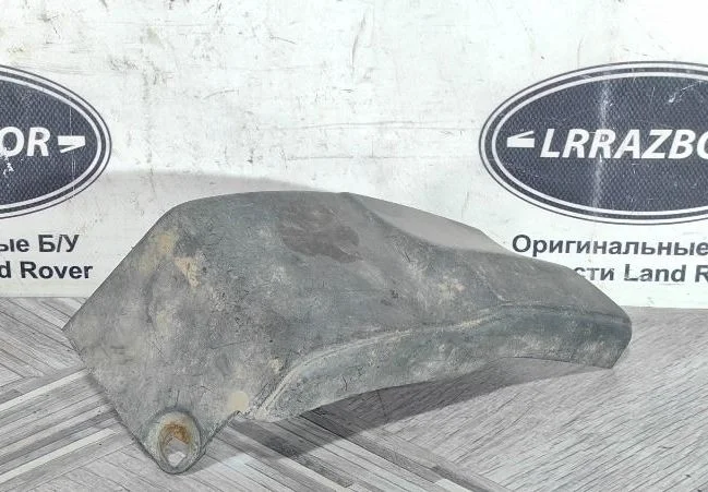 Молдинг переднего правого крыла Land Rover Freelander II (2006—2010)