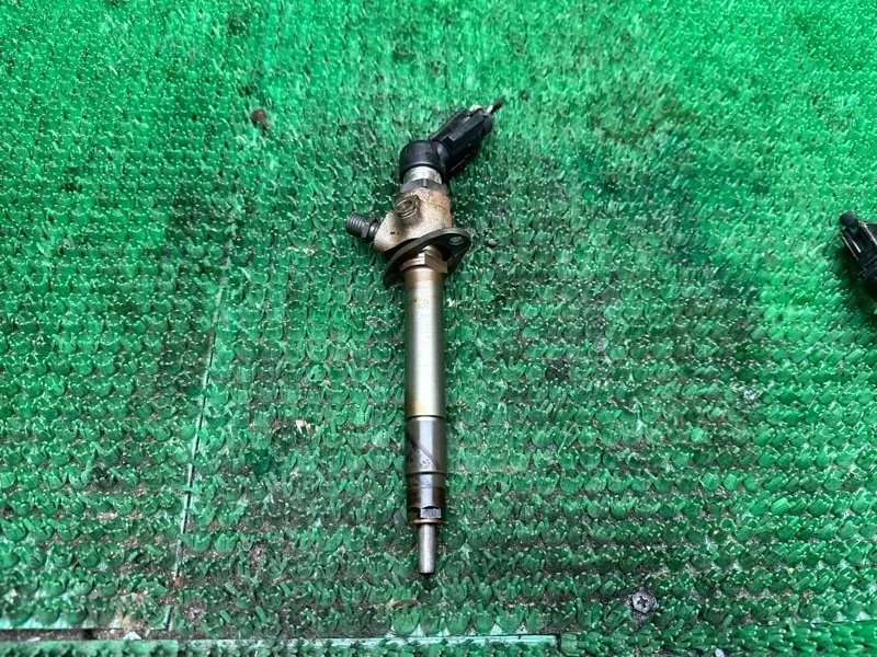 Форсунка топливная Land Rover Range Rover 6H4Q9K546EB 368DT