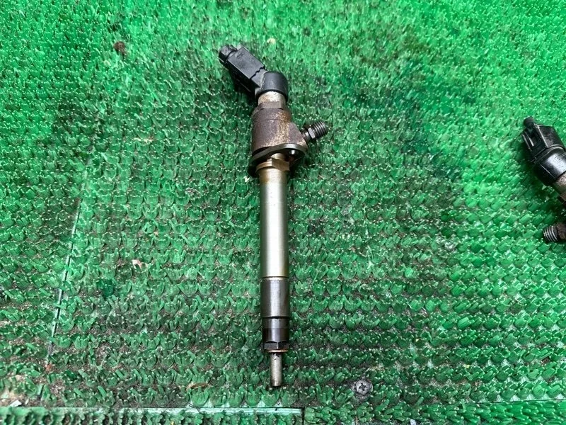 Форсунка топливная Land Rover Range Rover 6H4Q9K546EB 368DT