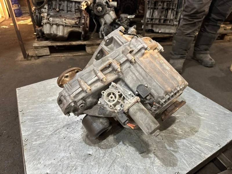 Раздаточная коробка Land Rover Range Rover 2002-2012 LR008206