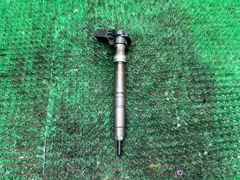 Топливная форсунка Volkswagen 03L130277C