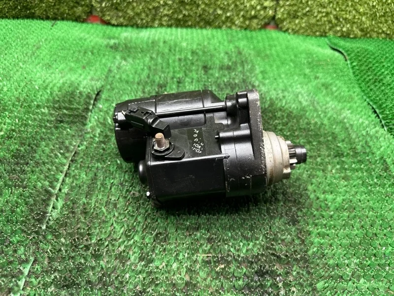 Стартер Toyota Land Cruiser 100 1998-2010 2810050100 2UZ