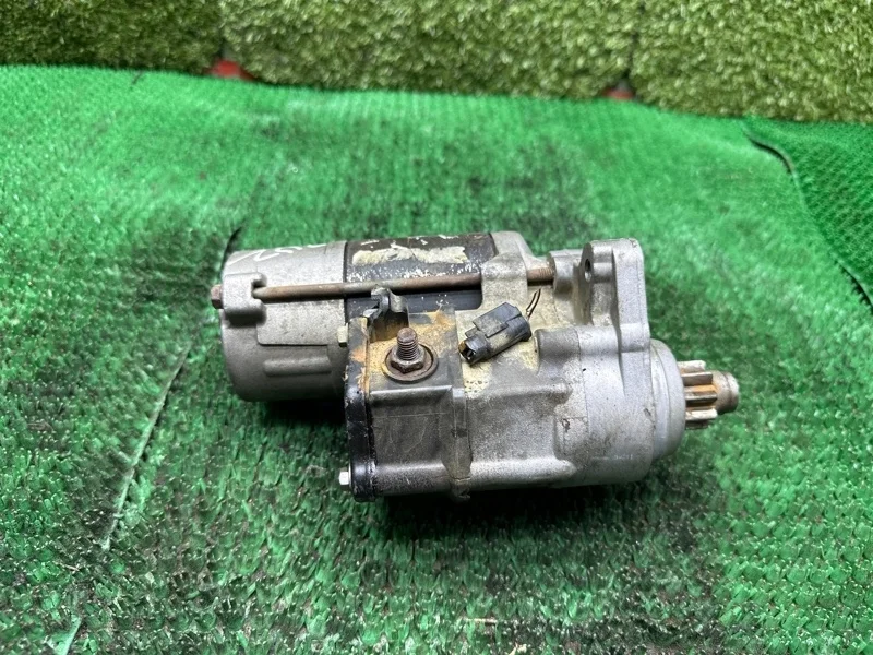 Стартер Toyota Land Cruiser 100 1998-2010 2810050100 2UZ
