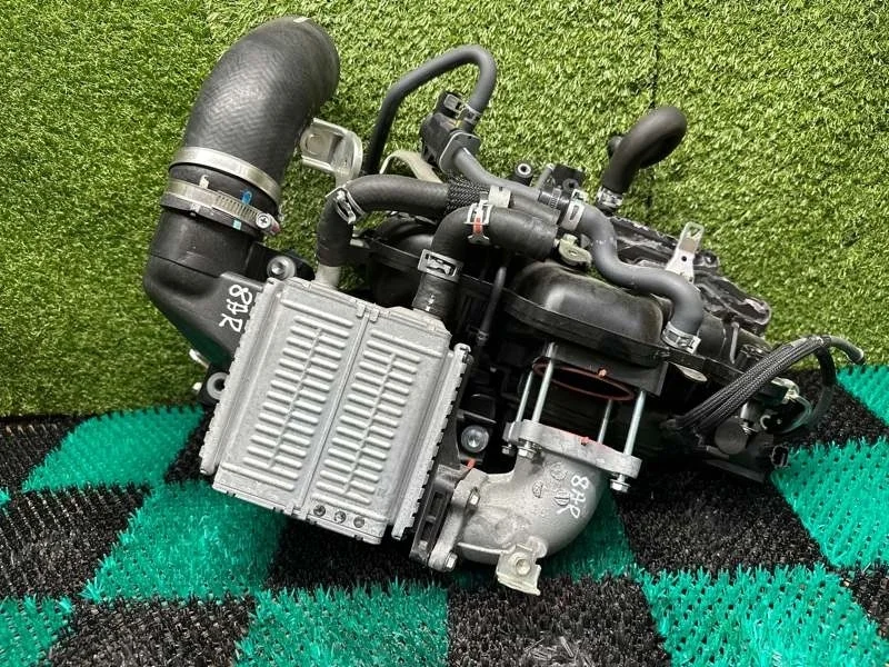 Впускной коллектор Lexus Rx Nx 2015-2022 1710136082 8AR FTS