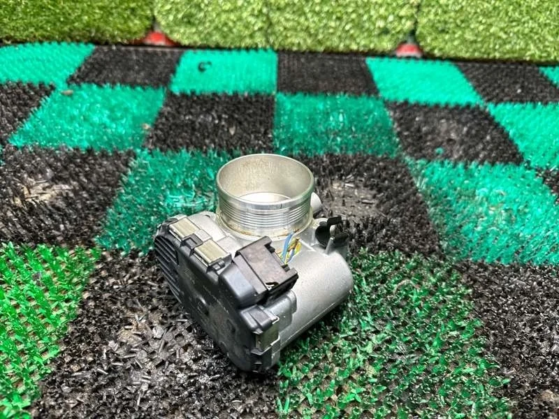 Дроссельная заслонка Jaguar Xf 2010-2018 AG9E9F991AA 204PT