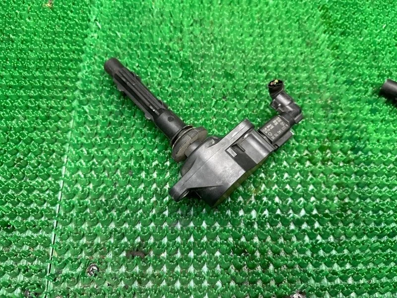 Катушка зажигания Mercedes 2002-2017 A0001502780