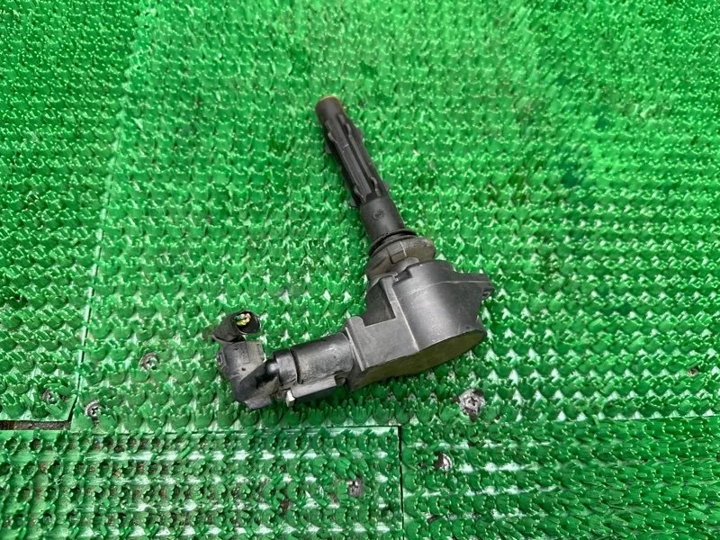 Катушка зажигания Mercedes 2002-2017 A0001502780