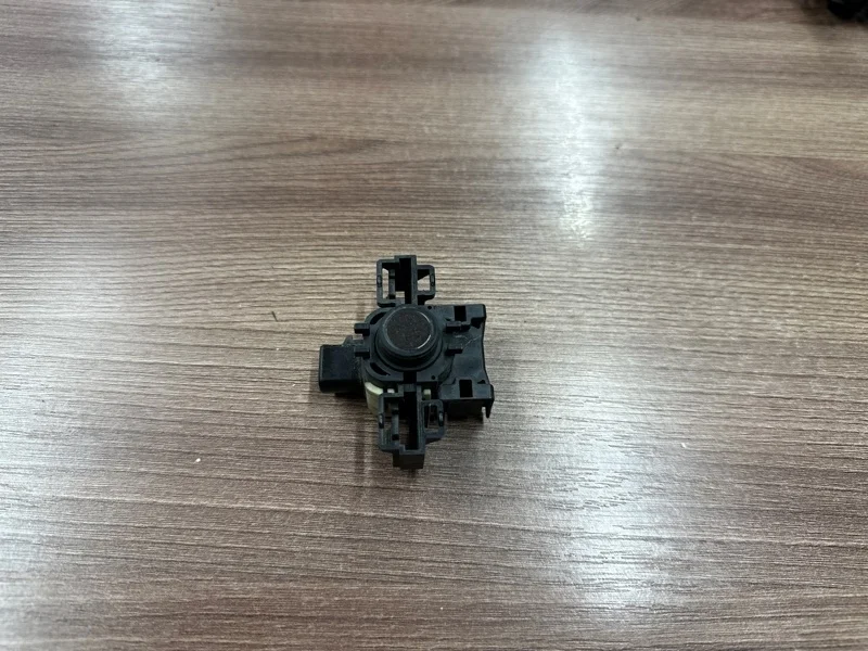 Парктроник Lexus Es 2012-2017 8934133200