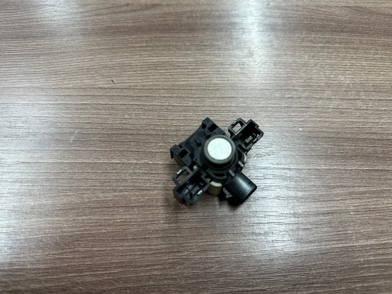 Парктроник Lexus Es 2012-2017 8934133200