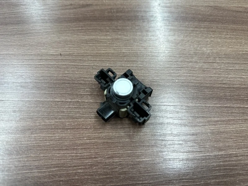 Парктроник Lexus Es 2012-2017 8934133200