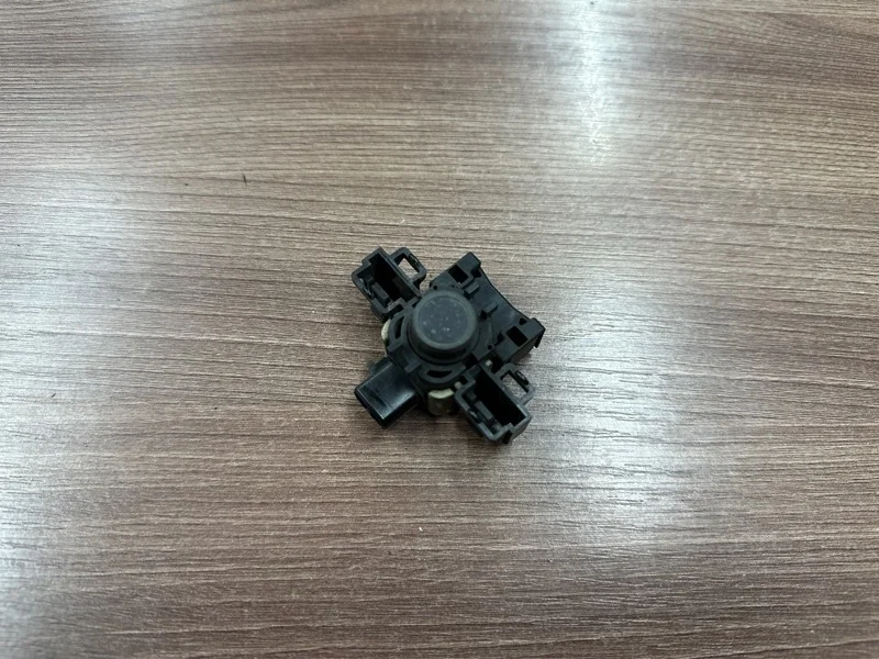 Парктроник Lexus Es 2012-2017 8934133200