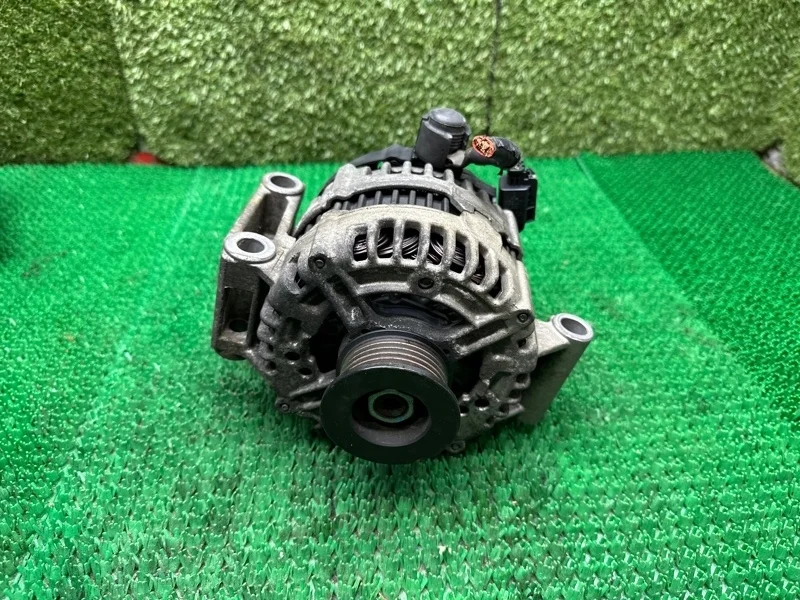 Генератор Ford Mondeo 4 2007-2015 1379700 SEBA