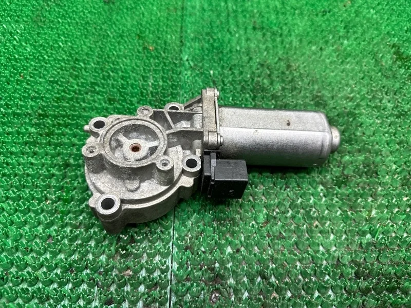 Мотор раздаточной коробки Bmw 27107566250