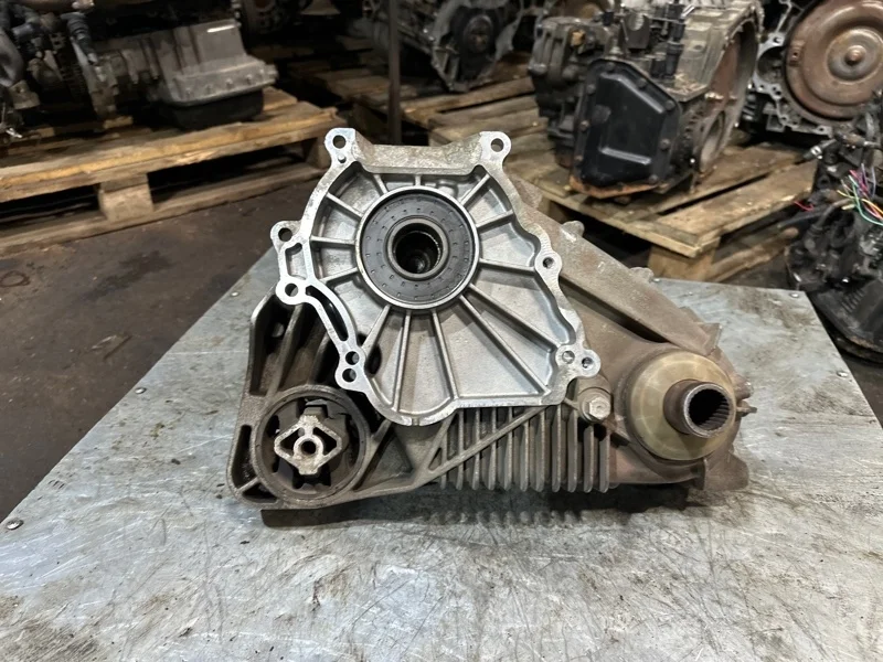 Раздаточная коробка Bmw X5 2003-2007 27107555297 E53