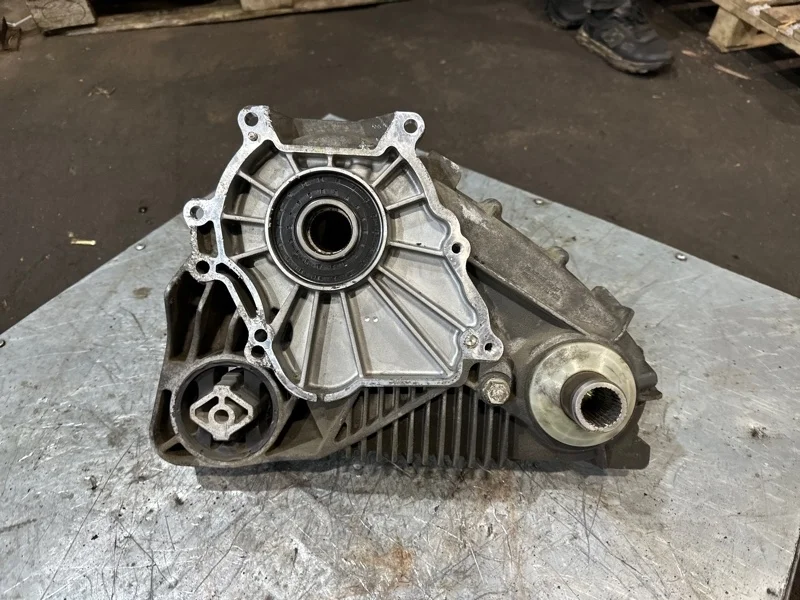 Раздаточная коробка Bmw X5 2003-2007 27107555297 E53