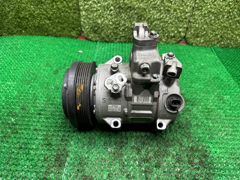 Компрессор кондиционера Lexus Ls460 2006-2017 8831050160