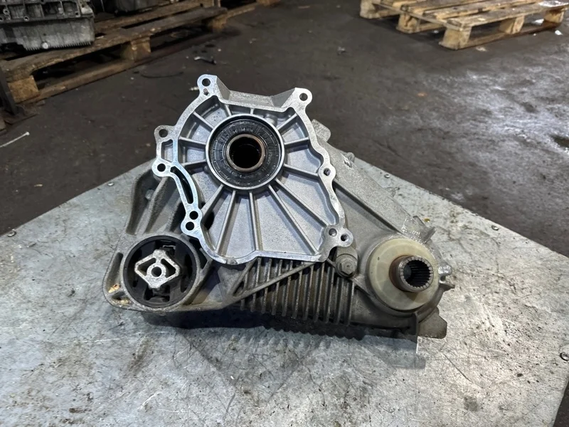 Раздаточная коробка Bmw X5 2003-2007 27107555297 E53