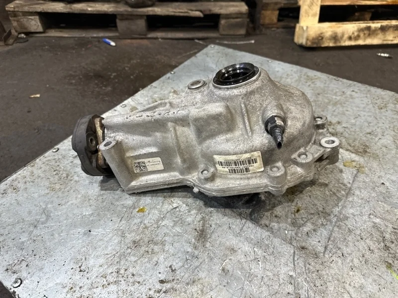 Редуктор Bmw X5 31507603004 E70, передний