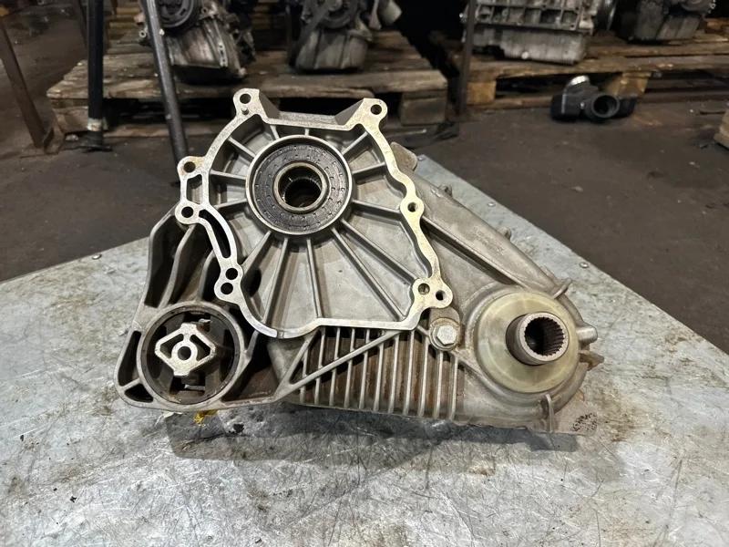 Раздаточная коробка Bmw X5 2003-2007 27107555297 E53