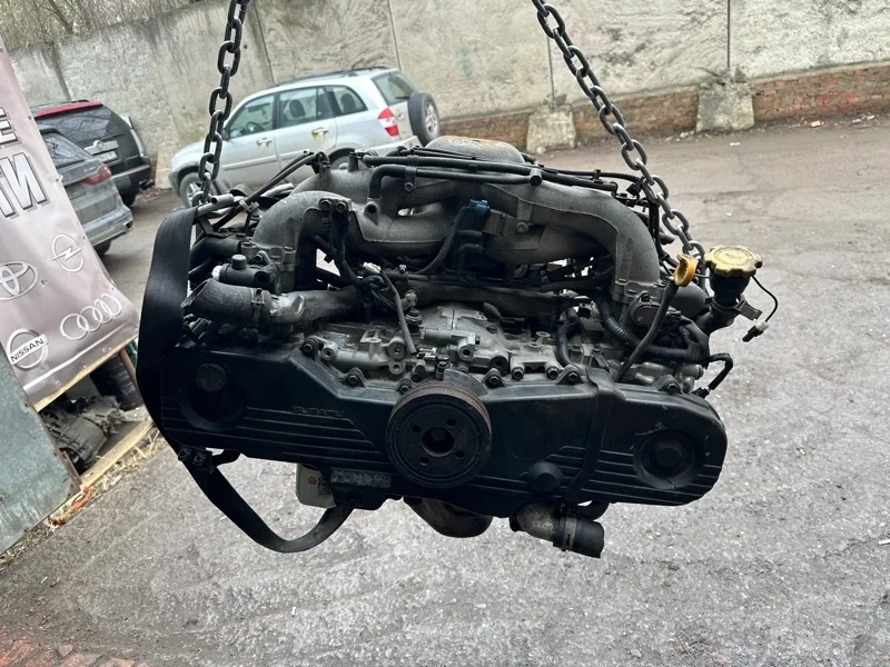 Двигатель Subaru Forester 1998-2005 10100BD980 EJ251