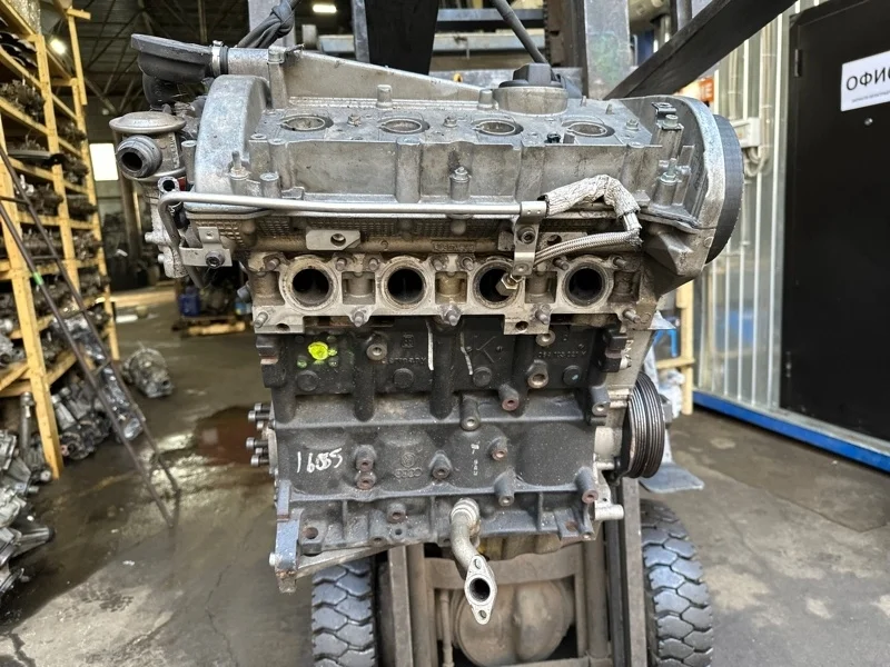 Двигатель Volkswagen Passat 06B100098KX B5 AWT