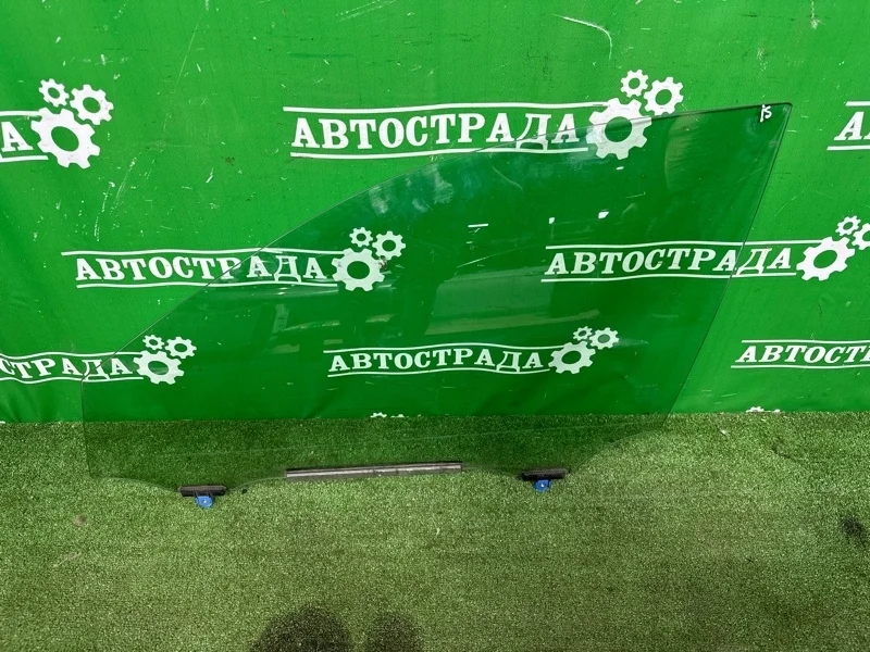 Стекло двери Lexus Is 3 2013-2019 6810253140, переднее левое