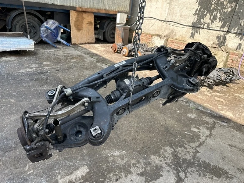 Подрамник Mercedes Cls 2006-2016 A2123503805 C218, задний