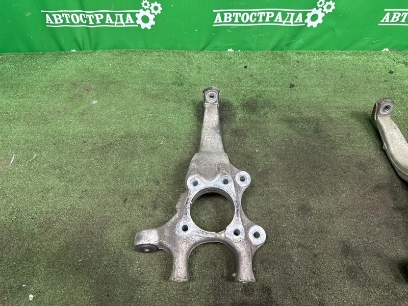 Кулак Lexus Gs350 2012-2015 4320230050, передний левый