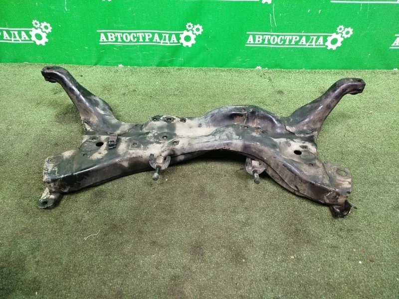 Подрамник Mitsubishi Lancer 9 2000-2010 MR510285