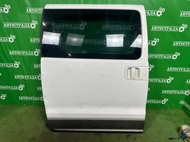 Дверь Hyundai Starex 2007-2022 770044H070, задняя правая
