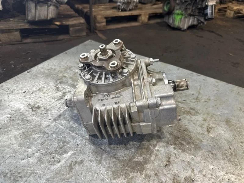 Раздатка редуктор Volkswagen Tiguan 2008-2011 0AU409053N