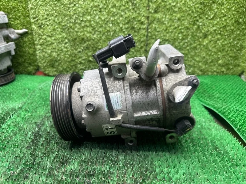 Компрессор кондиционера Kia Optima 2010-2013 977013R000
