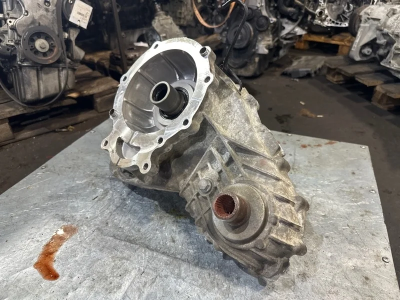 Раздаточная коробка Bmw X5 1999-2005 27107504568 E53