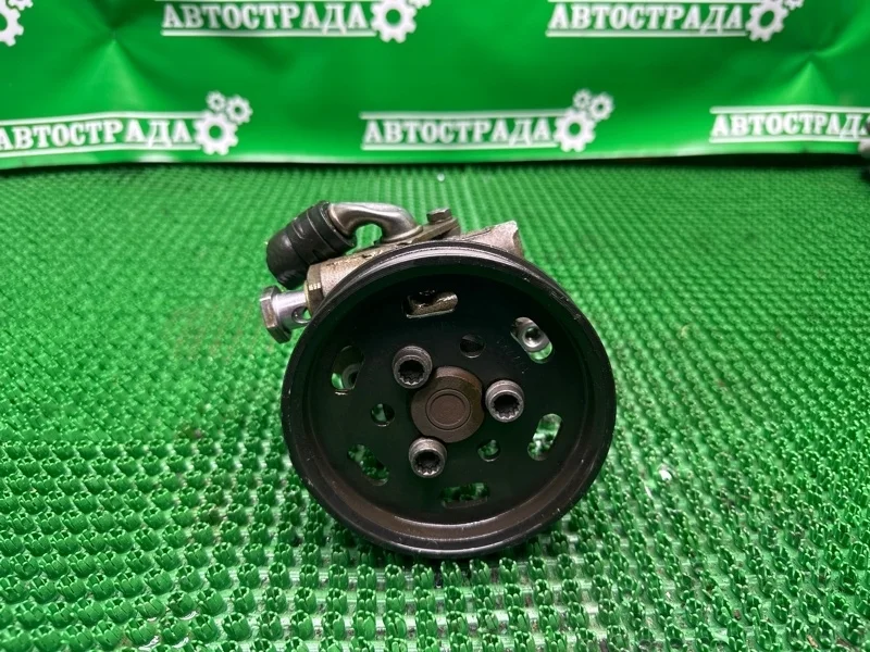 Насос ГУР Volkswagen Transporter 2003-2008 7E0422154