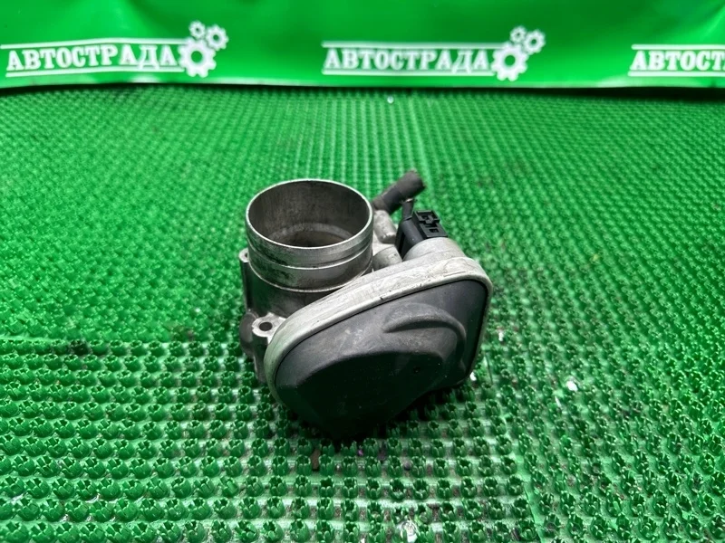 Дроссельная заслонка Volkswagen 06A133062AT