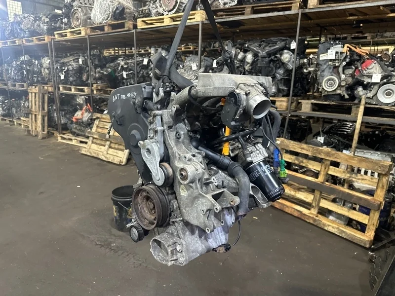 Двигатель Volkswagen Passat 06B100098KX B5 AWT