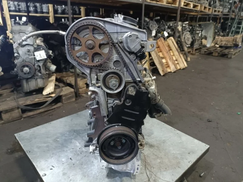 Двигатель Volkswagen Passat 523212325 AWM